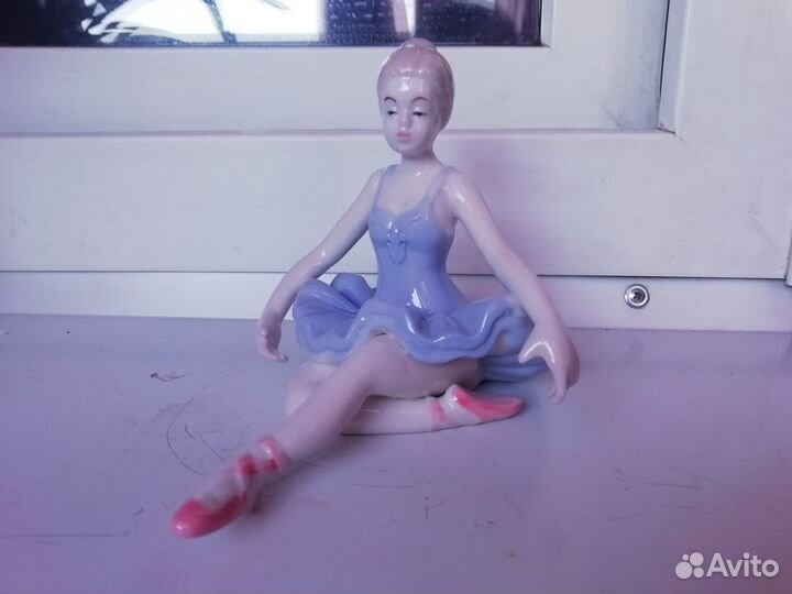 Фарфоровые статуэтки балерина