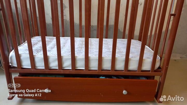 Детская кроватка