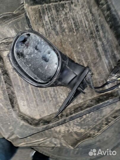 Боковое правое зеркало на лифан смайли