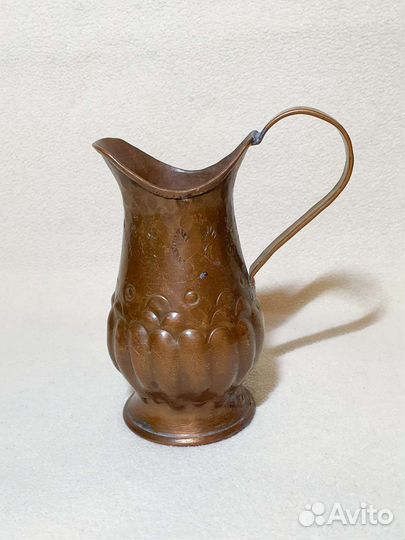 Старинный молочник