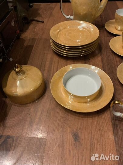 Винтажный фарфоровый сервиз