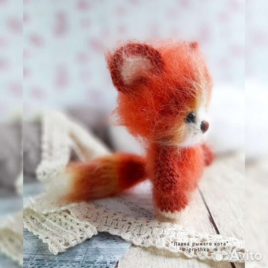 Рыжий пушистый вязаный кот.Мягкая игрушка