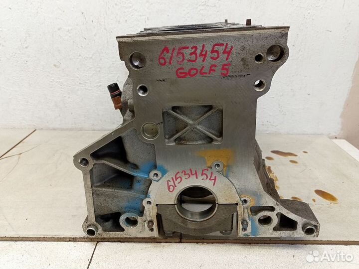 Блок двигателя