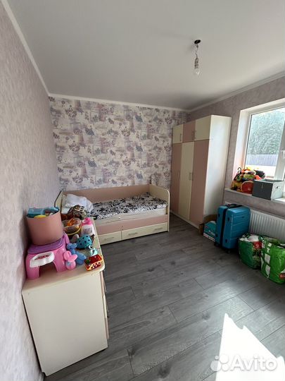 Комплект детской мебели бу