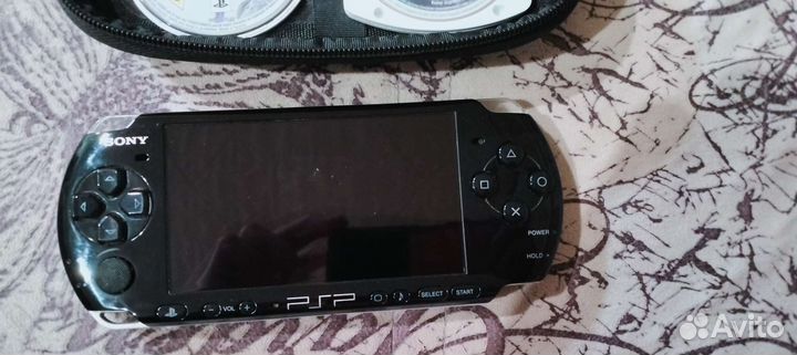 Продам psp e1000