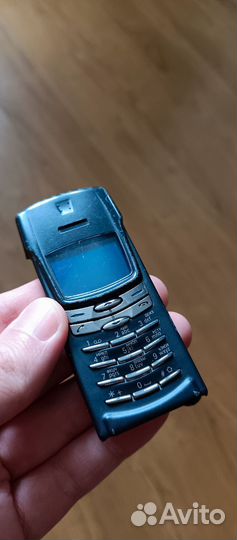 Nokia 8910i