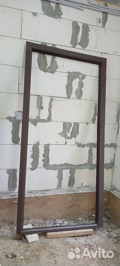 Дверь входная металлическая