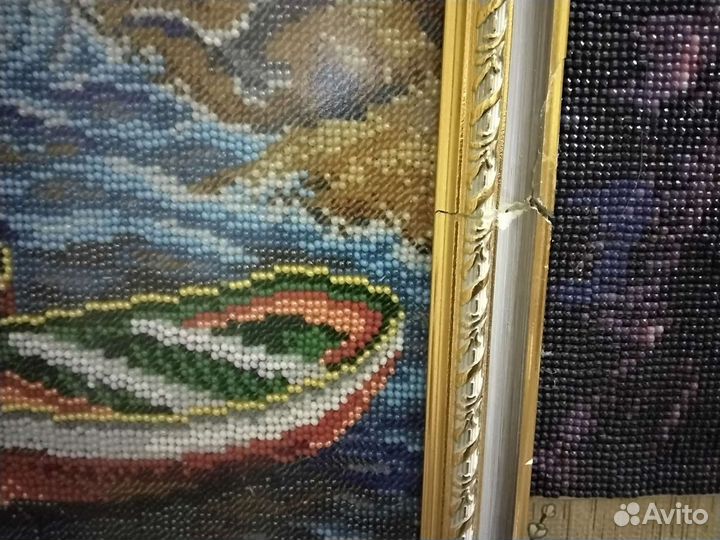 Картина вышитая бисером