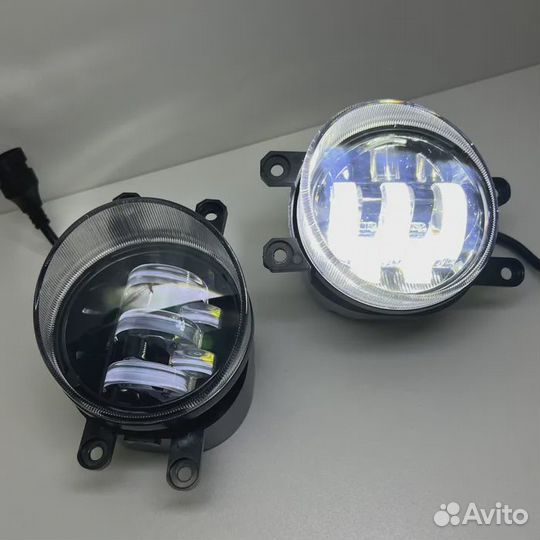 Противотуманные фары Toyota Lexus светодиодные LED