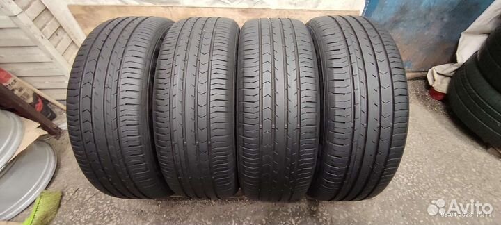 Continental ContiPremiumContact 5 215/55 R17 94V