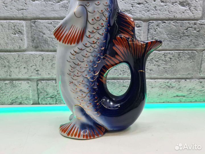 П.7571 Штоф Рыба с рамками