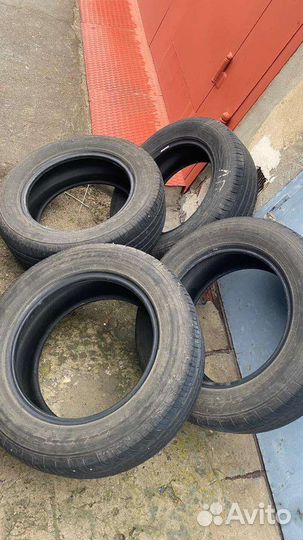 Nitto NT860 215/60 R16 95V