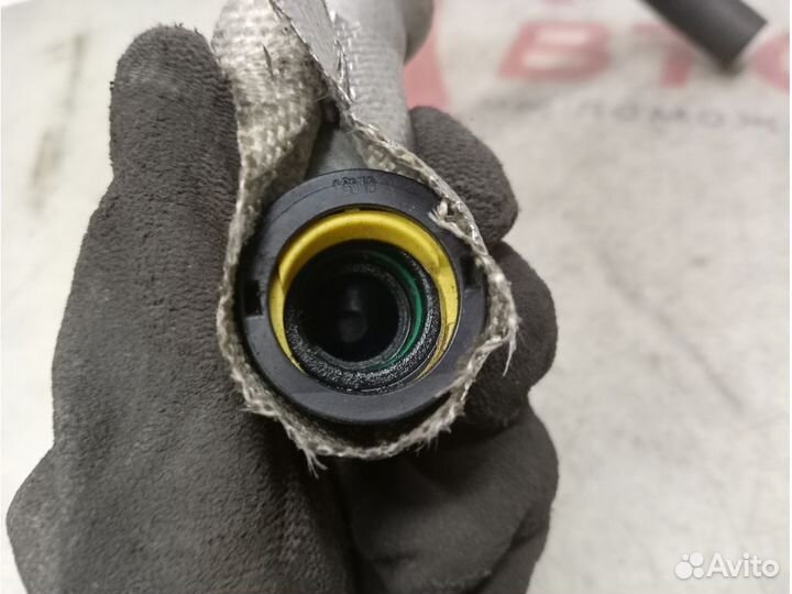 Патрубок вентиляции картерных газов, 118297586R renault megane 3, 3050023