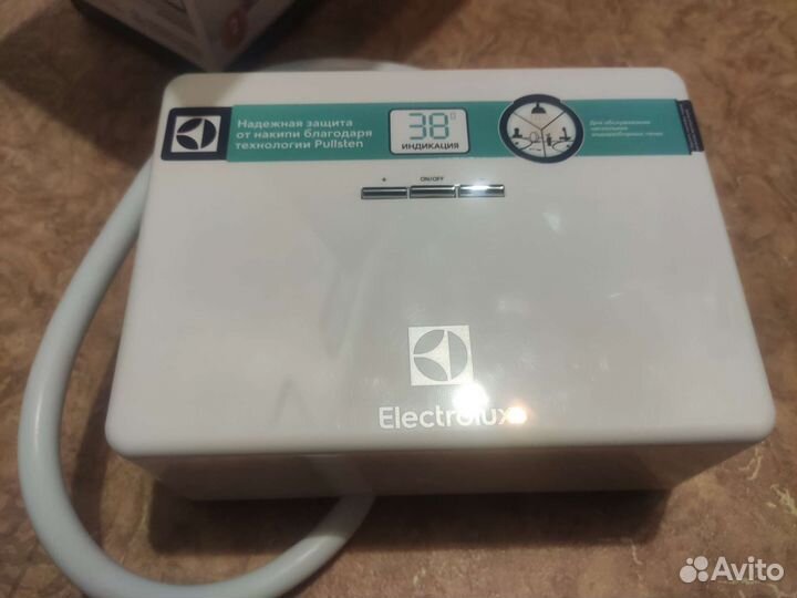 Проточный водонагреватель Electrolux npx 8