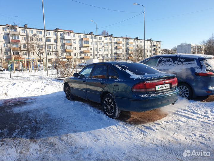 Mazda 626 2.0 МТ, 1992, 300 000 км