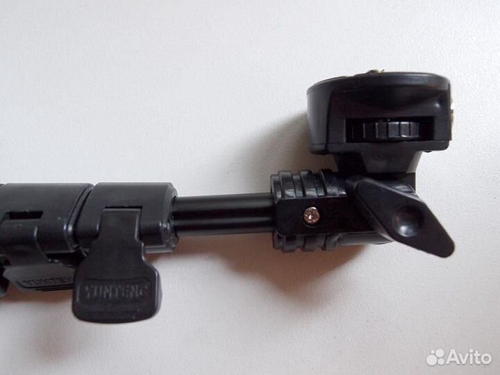 Монопод для селфи Yunteng YT-1288 с Bluetooth