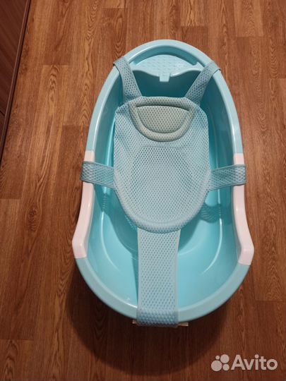 Детская ванночка для купания с горкой