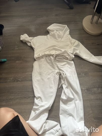 Продам пакет из 10 вещей