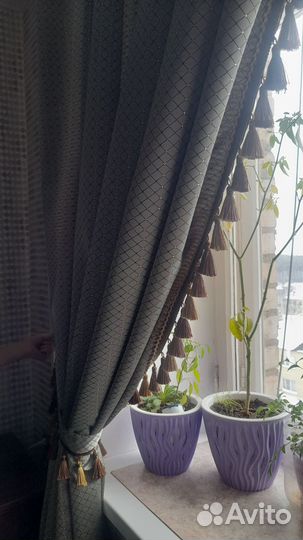 Дизайнерский комплект Штора с подхватом+скатерть