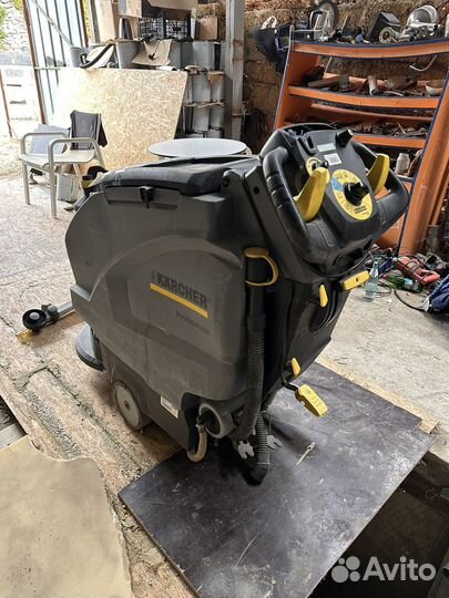 Поломоечная машина karcher