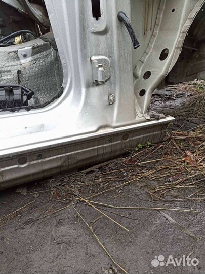 Порог правый BMW E46