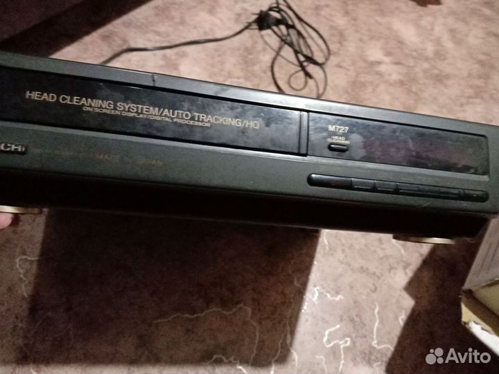 Видеомагнитофон