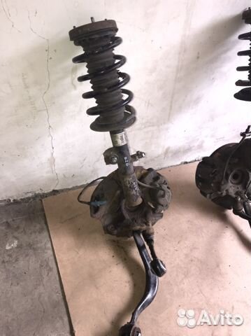 Передняя стойка амортизатора bmw x5 e53