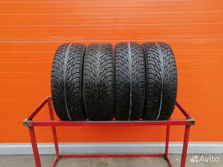 Nokian Tyres Hakkapeliitta R2 205/60 R16 89Y
