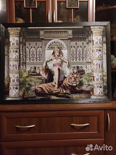 Картина из гобелена