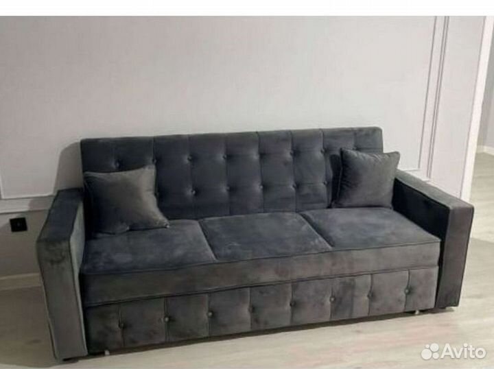 Прямой диван в наличии