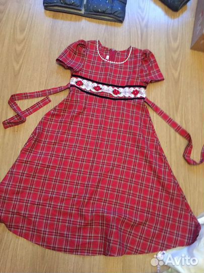 Школьная форма (134- 140) + рубашка+ водолазка