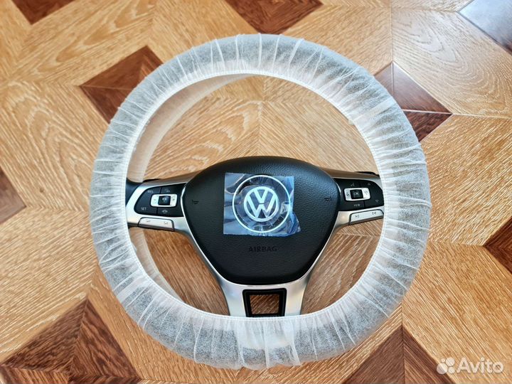 Руль Volkswagen Touareg cr 2018