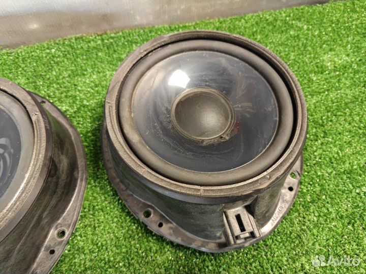 Динамик штатный передний Ford Focus 2 хэтчбек 1.6
