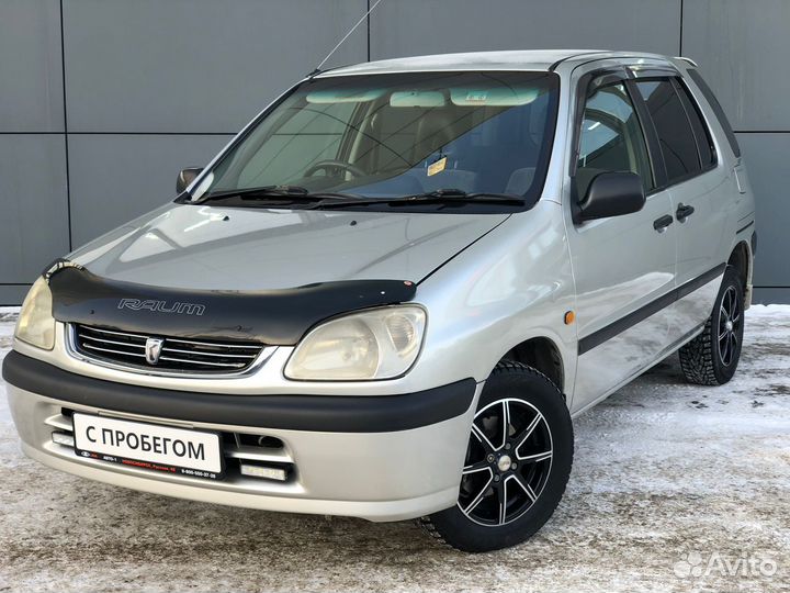 Toyota Raum 1.5 AT, 2000, 266 000 км