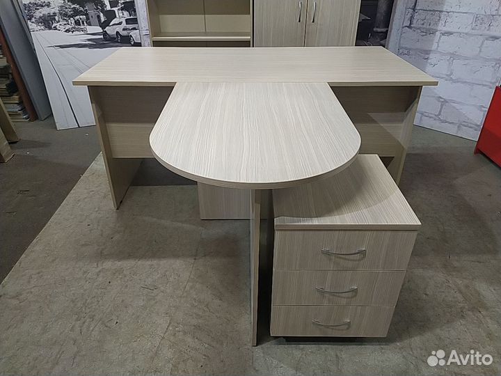 Кабинет руководителя Лидер (дуб феррара). Новый