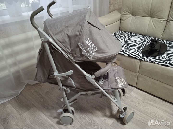 Прогулочная коляска-трость