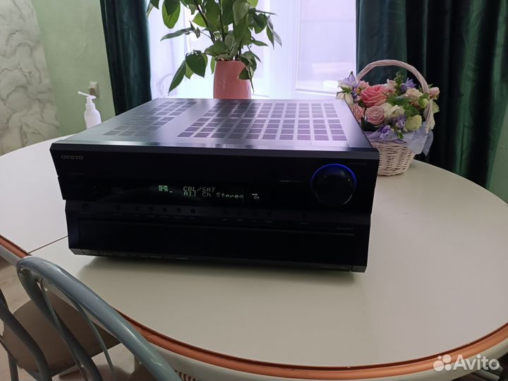 Av ресивер onkyo sr 806