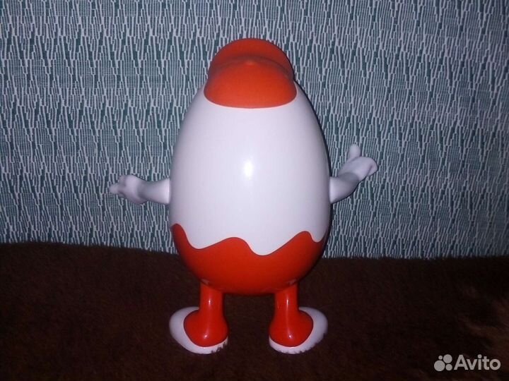 Фигурка kinder surpise