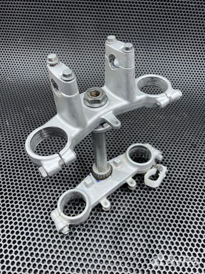 Траверсы Yamaha YZ 80 2000