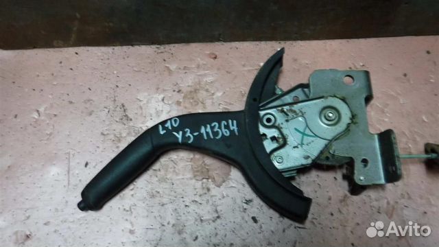 Рычаг стояночного тормоза Mitsubishi Lancer 10 (C