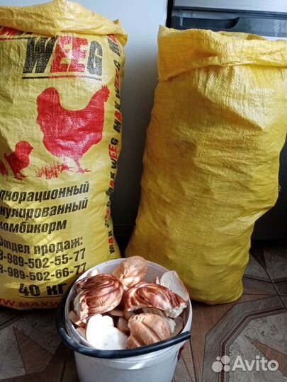 Хлеб высушенный, на корм животным