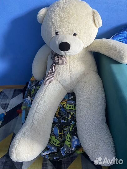 Плюшевый медведь