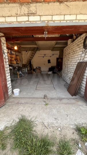 Гараж, > 30 м²