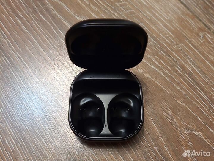 Кейс Samsung galaxy bads pro