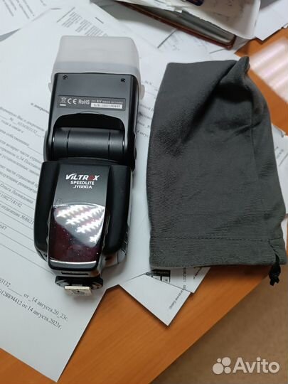 Фотовспышка на canon