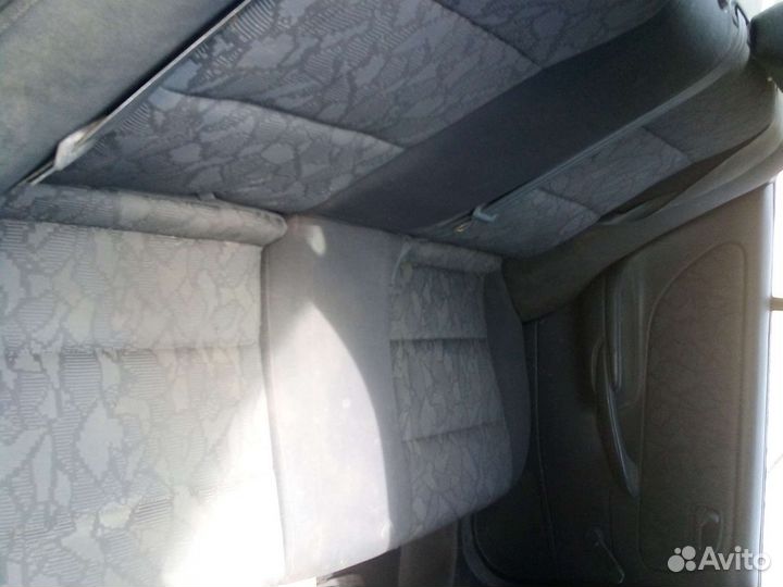 Mazda 626 2.0 МТ, 1999, 350 000 км