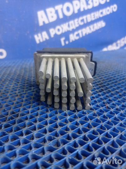 Резистор печки Audi A6C5 седан 2000