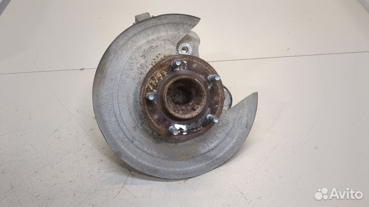 Ступица (кулак, цапфа) левая задняя Chevrolet Malibu