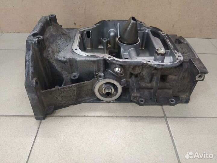 Картер двигателя Ниссан Ноут