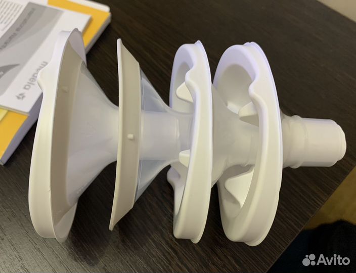 Молокоотсос medela swing maxi flex